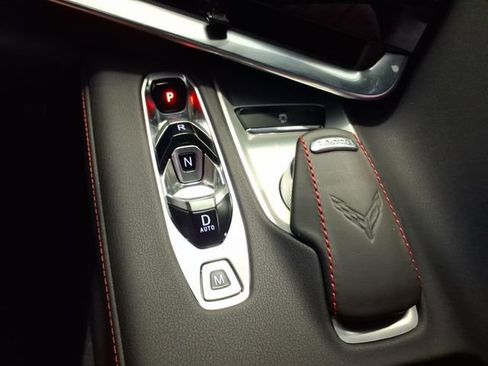 Used 2021 Chevrolet Corvette Stingray Coupe w/ Z51 Performance Package RWD image 22