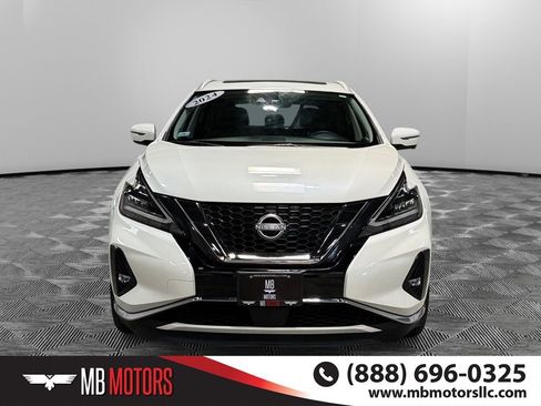 Used 2024 Nissan Murano SL AWD/4WD image 11