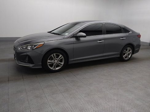 Used 2018 Hyundai Sonata SEL FWD image 2