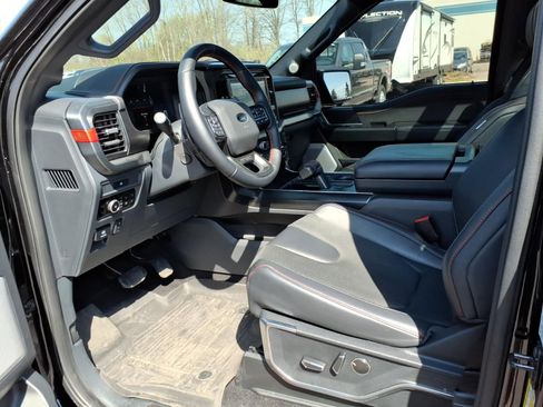 Used 2025 Ford F150 Raptor AWD/4WD image 10