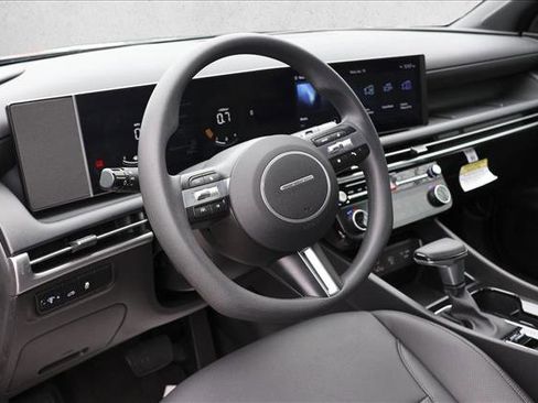 Certified 2025 Hyundai Santa Cruz SEL AWD/4WD image 10