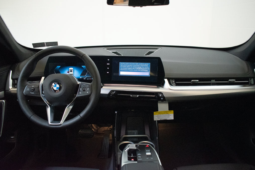 New 2027 BMW X1 xDrive28i AWD/4WD image 11