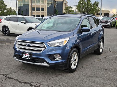 Used 2018 Ford Escape SE AWD/4WD image 10