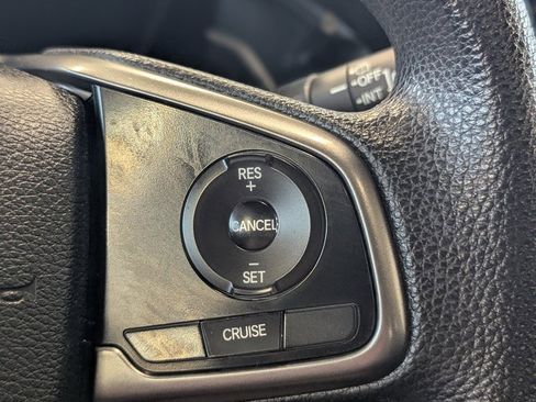 Used 2018 Honda Civic EX image 16