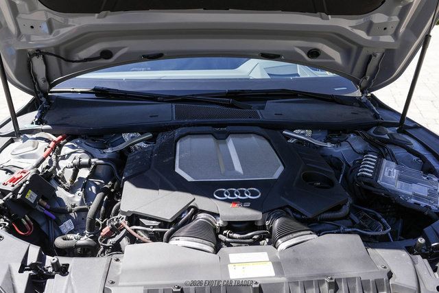 Used 2021 Audi RS 7 Sportback AWD/4WD image 16