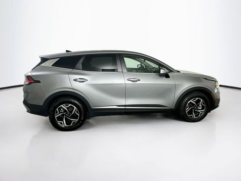Used 2025 Kia Sportage LX FWD image 10