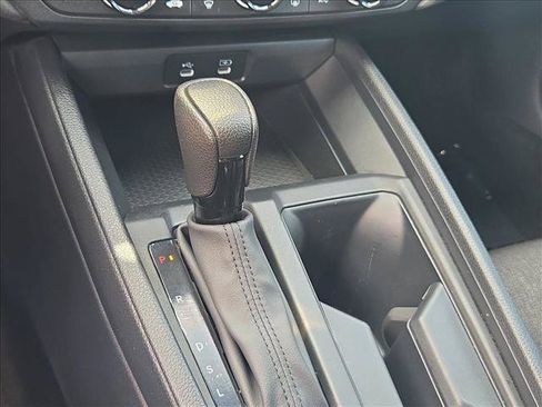Certified 2025 Honda Accord LX image 10