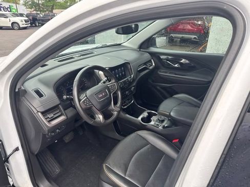 Used 2022 GMC Terrain AT4 AWD/4WD image 9