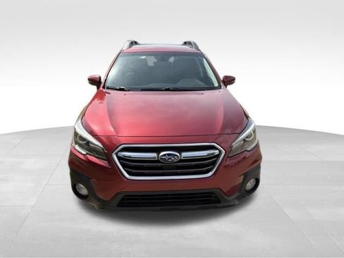 Used 2019 Subaru Outback 2.5i Limited w/ Protection Package #1 AWD/4WD image 9