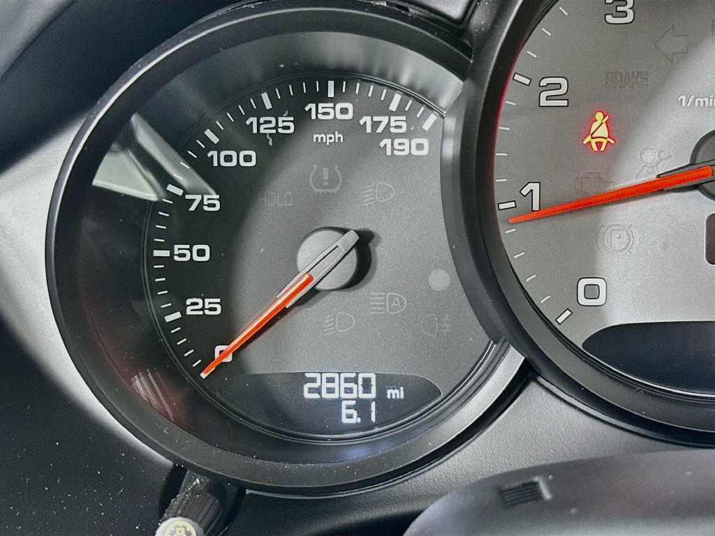 Used 2019 Porsche 718 Boxster S RWD image 12