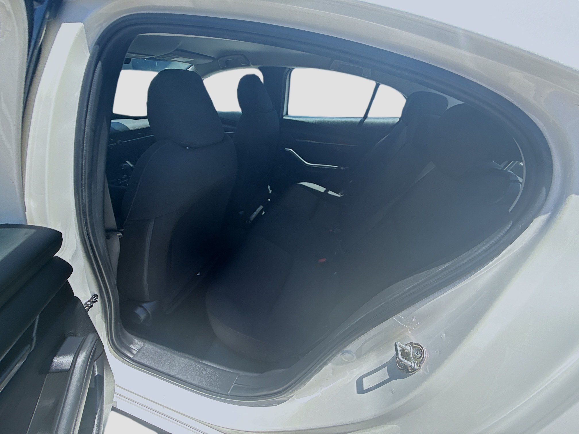 Used 2020 MAZDA MAZDA3 Sedan FWD image 22