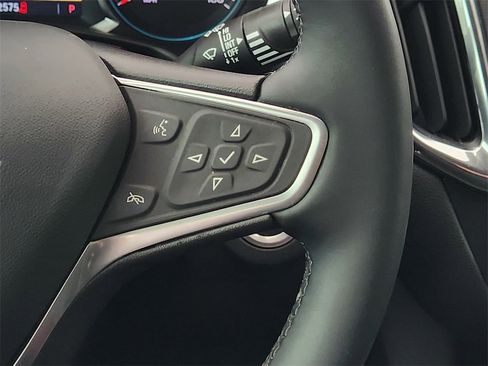 Certified 2023 Chevrolet Equinox LT image 29