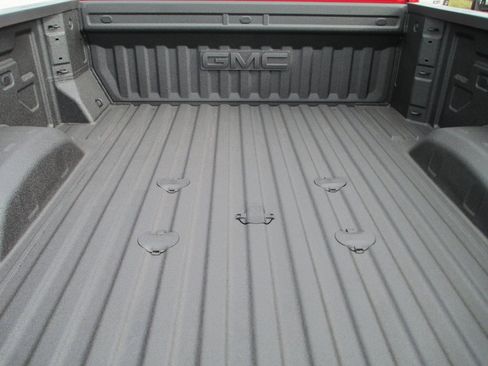 New 2026 GMC Sierra 2500 AT4 w/ AT4 Premium Plus Package image 6