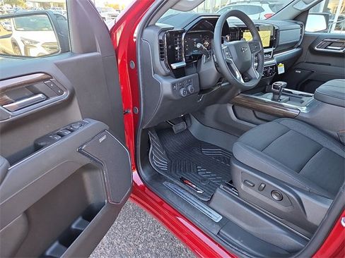 New 2026 Chevrolet Silverado 1500 LT Trail Boss w/ Convenience Package II image 9