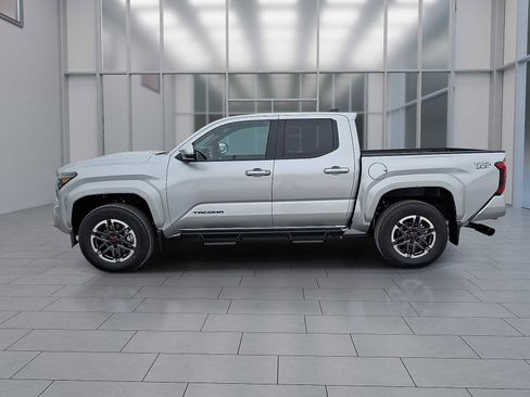 New 2026 Toyota Tacoma TRD Sport image 2