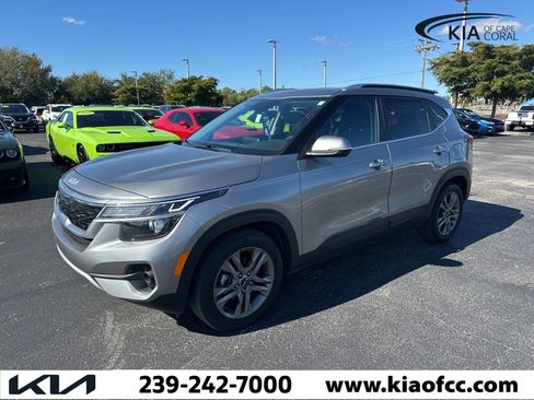 Certified 2023 Kia Seltos S image 2