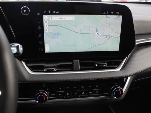 New 2026 Chevrolet Equinox LT w/ Convenience Package II image 12