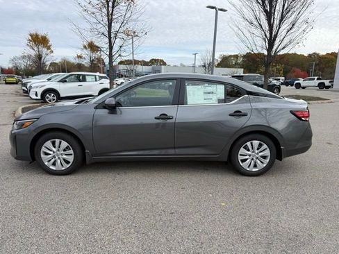 New 2025 Nissan Sentra S image 8