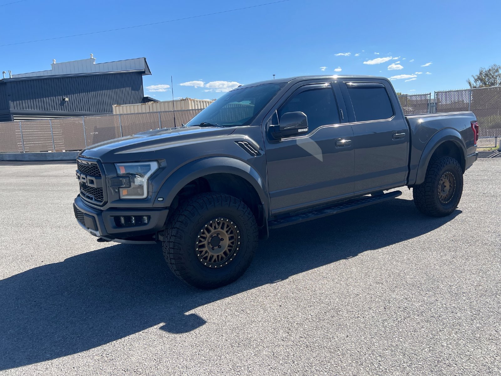 Used 2018 Ford F150 Raptor w/ Equipment Group 802A Luxury AWD/4WD image 7