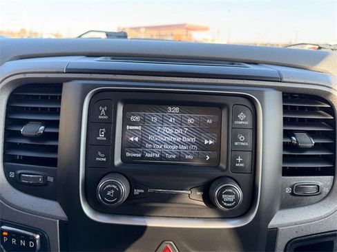 Used 2018 RAM 1500 Express w/ Express Value Package image 12