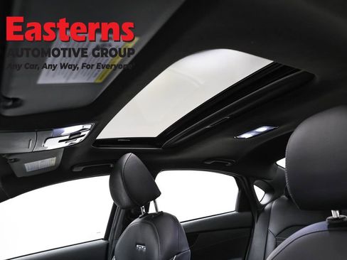 Used 2022 Kia Forte GT-Line w/ GT-Line Premium Package image 35