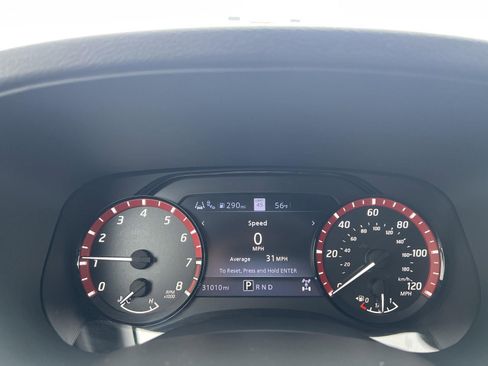 Used 2023 Nissan Frontier PRO-4X w/ Technology Package image 13