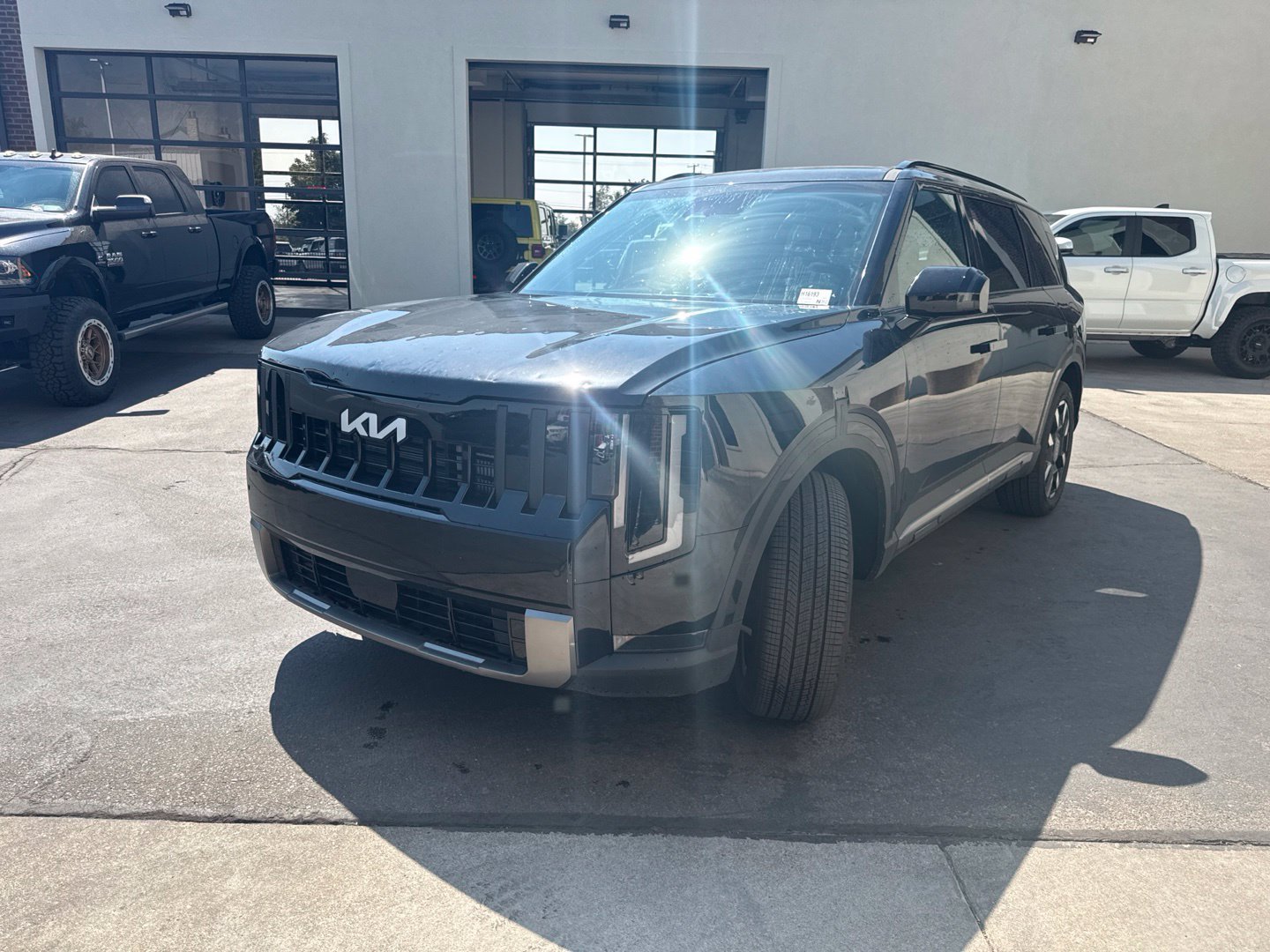 Used 2027 Kia Telluride S AWD/4WD image 4