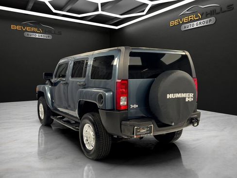Used 2006 HUMMER H3 Luxury image 3