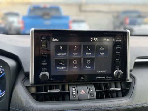 Used 2020 Toyota RAV4 XSE AWD/4WD image 31