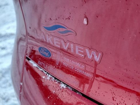 Certified 2019 Ford Escape SEL image 26