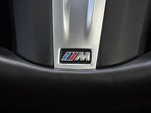 Used 2022 BMW 330i Sedan w/ M Sport Package image 10