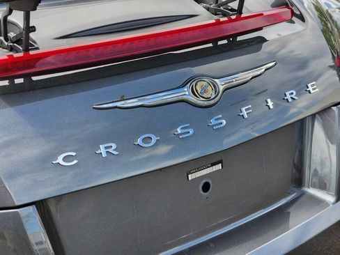 Used 2005 Chrysler Crossfire Limited RWD image 11