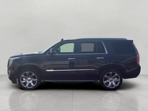 Used 2020 Cadillac Escalade Premium Luxury AWD/4WD image 6