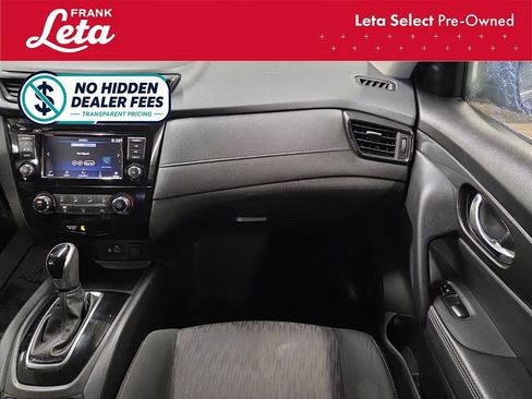 Used 2020 Nissan Rogue S w/ Special Edition Package FWD image 19