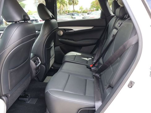 Used 2019 INFINITI QX50 Essential w/ Premium Audio Package image 36