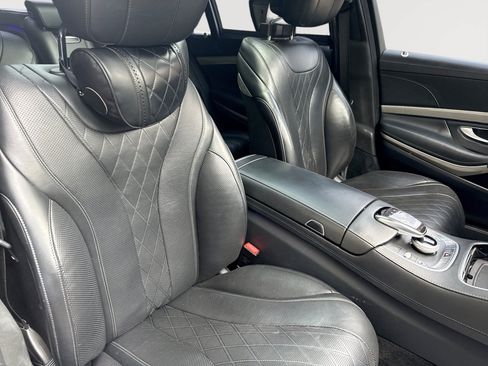 Used 2015 Mercedes-Benz S 550 4MATIC Sedan w/ Sport Package image 24