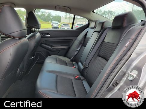 Used 2024 Nissan Altima 2.5 SR FWD image 15