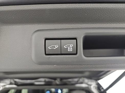 Used 2026 Toyota Sequoia Limited AWD/4WD image 37