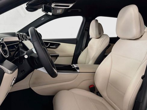 Certified 2025 Mercedes-Benz GLC 350e 4MATIC image 18