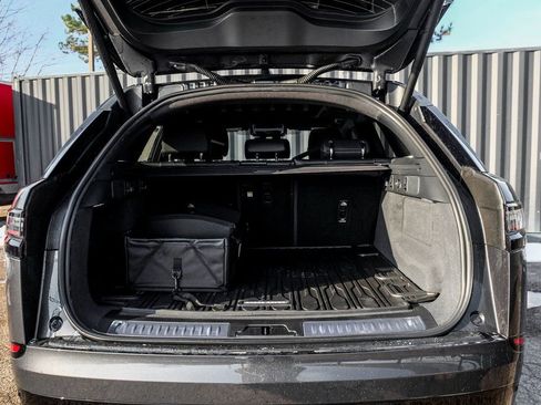 New 2026 Land Rover Range Rover Velar Dynamic SE AWD/4WD image 9