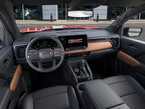 New 2026 GMC Canyon AT4 w/ AT4 Premium Package AWD/4WD image 15