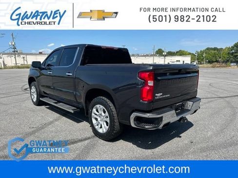 Used 2022 Chevrolet Silverado 1500 LTZ w/ Z71 Off-Road Package AWD/4WD image 7