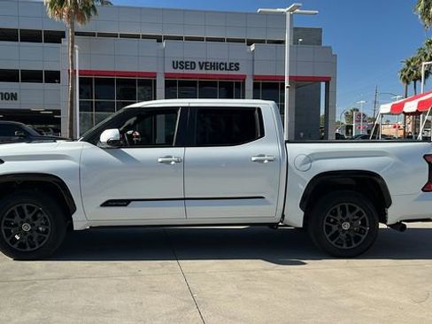 Used 2024 Toyota Tundra Platinum AWD/4WD image 3