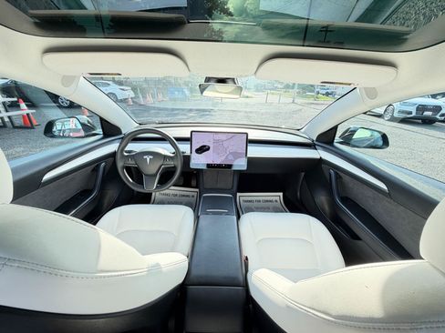 Used 2022 Tesla Model 3 Long Range AWD/4WD image 21
