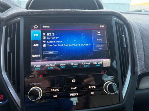 Used 2022 Subaru Forester Limited image 9