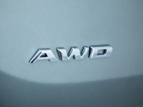 Certified 2023 Cadillac CT4 Luxury w/ Sun And Sound Package AWD/4WD image 32