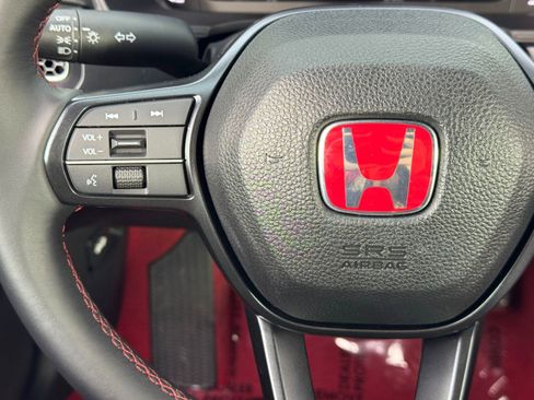 Used 2025 Honda Civic Type R image 22