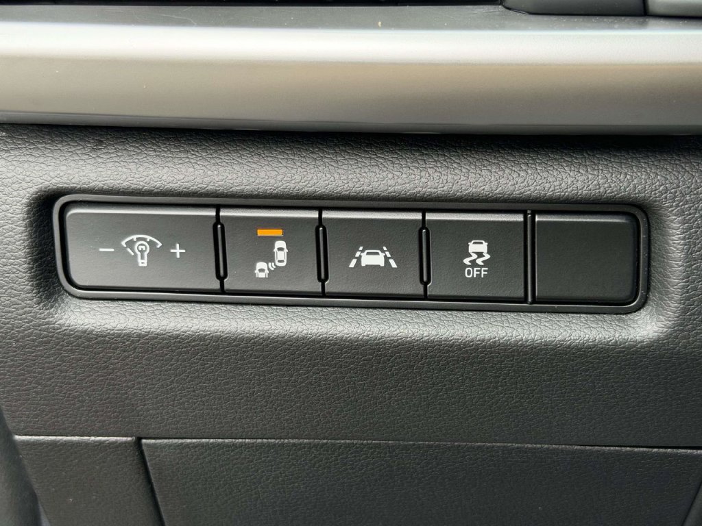 Used 2020 Kia Telluride S AWD/4WD image 25