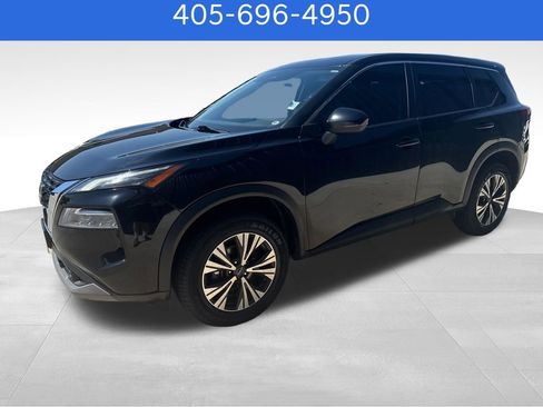 Used 2022 Nissan Rogue SV FWD image 1