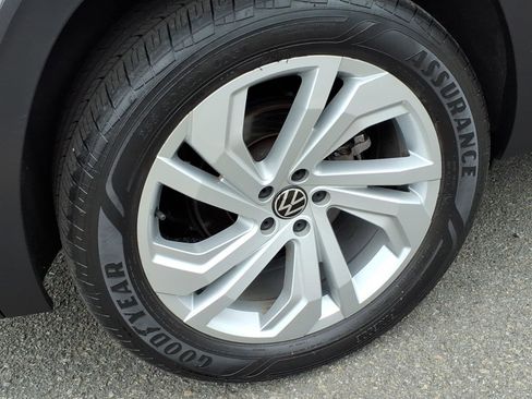 Used 2022 Volkswagen Atlas SE image 7